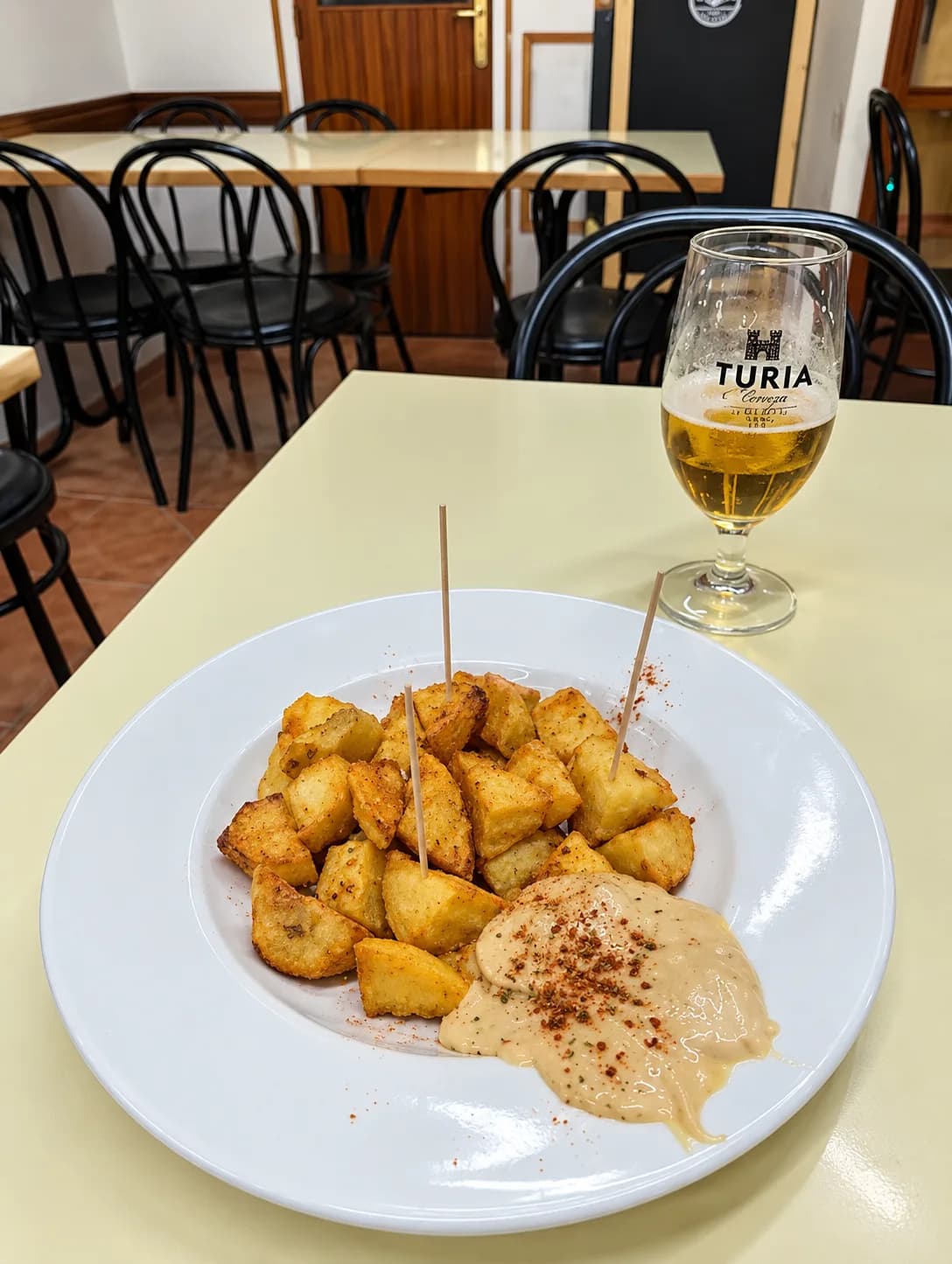 gambas al ajillo tapa caliente restaurante apz placa catalunya